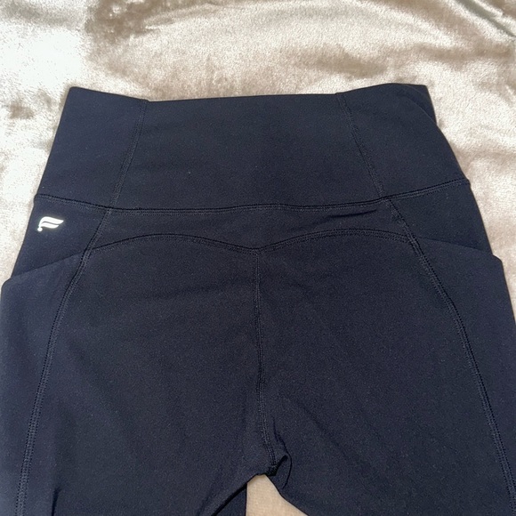 Fabletics NWOT Oasis PureLuxe High-Waisted Twist 7/8 Legging - Picture 6 of 6